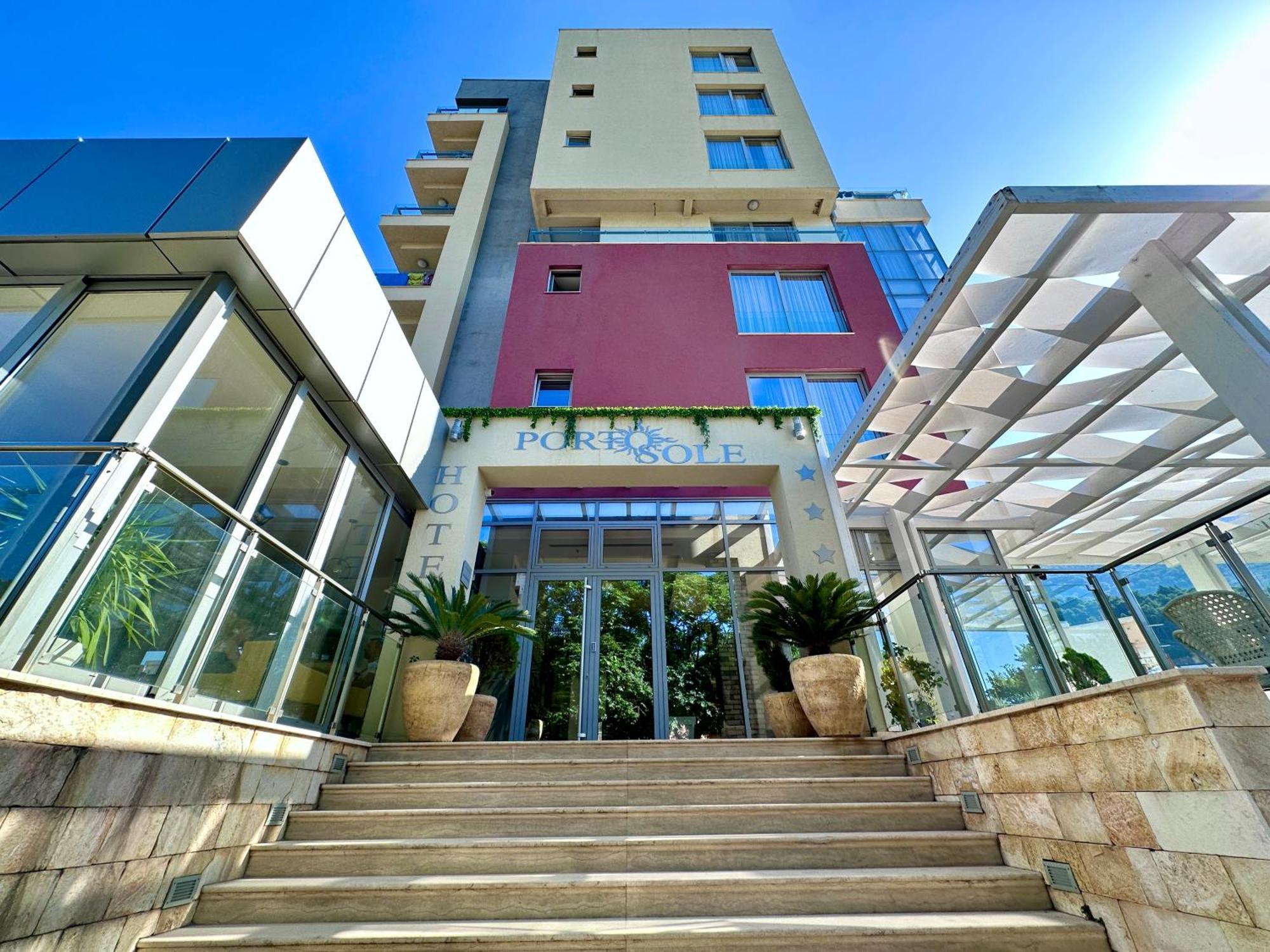 Hotel Porto Sole Sutomore Exteriör bild