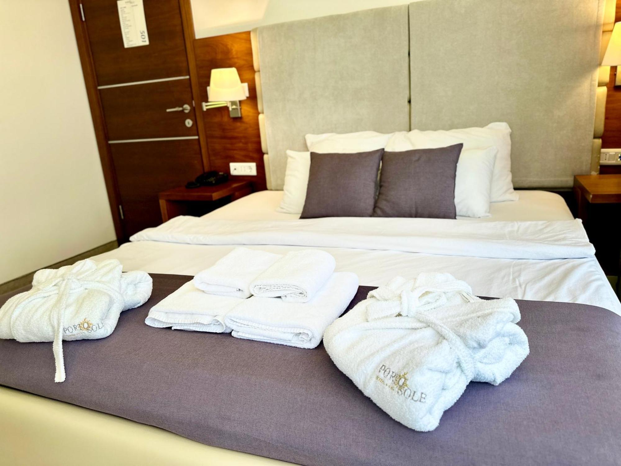 Hotel Porto Sole Sutomore Rum bild