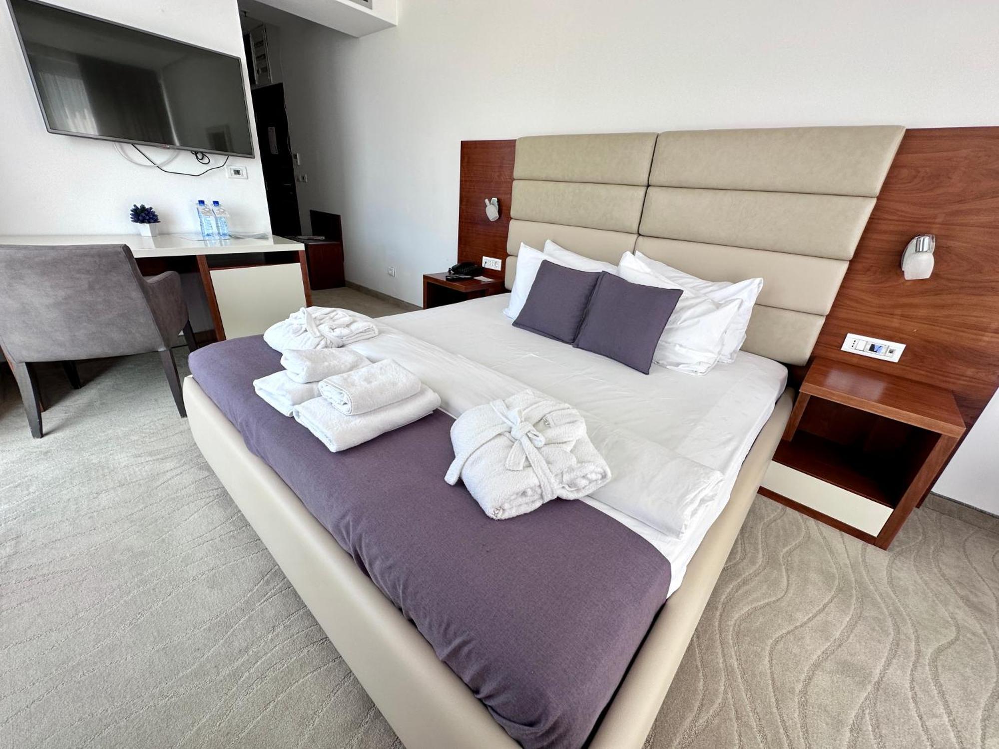 Hotel Porto Sole Sutomore Rum bild